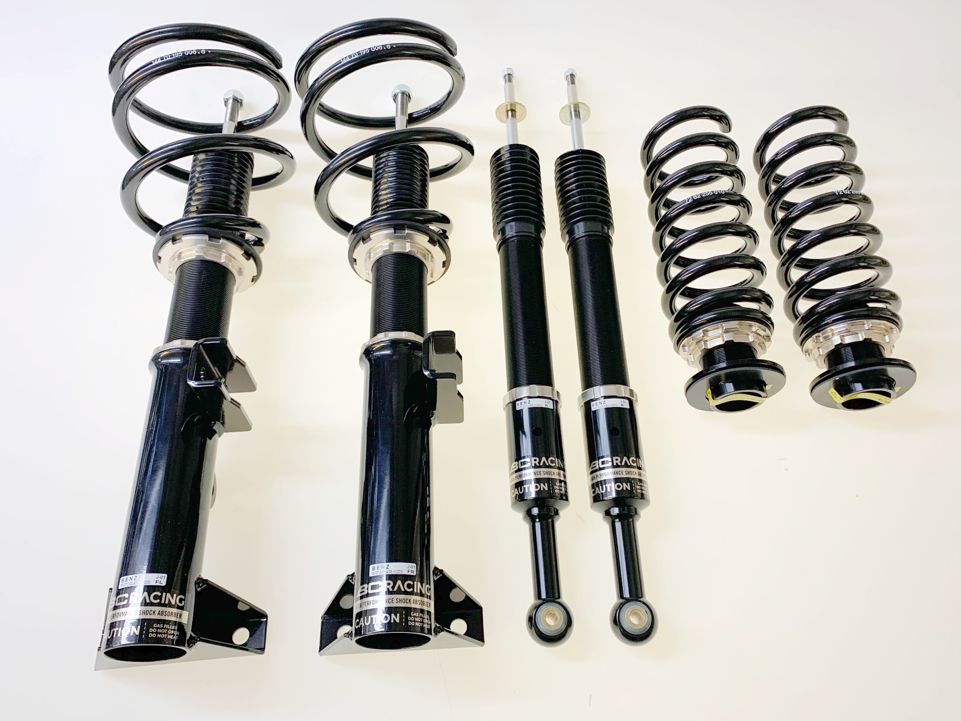 BC RACING BR ALUSTASARJA J-01 **ERIKOISTARJOUS**